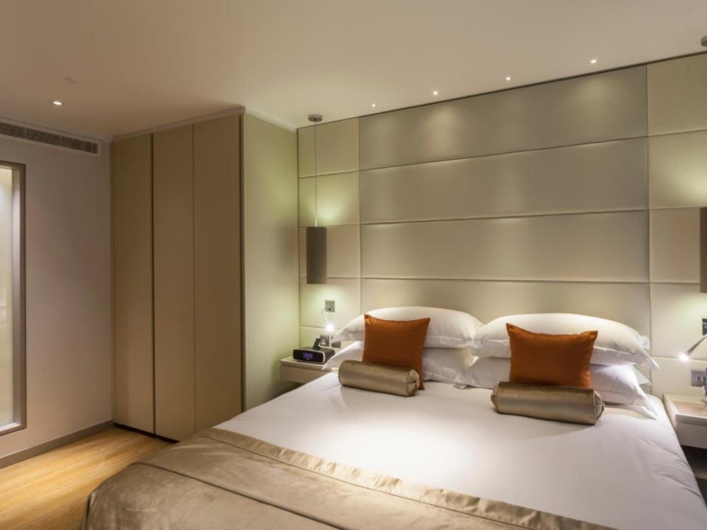 Cheval Three Quays At The Tower Of London Aparthotel Quarto foto