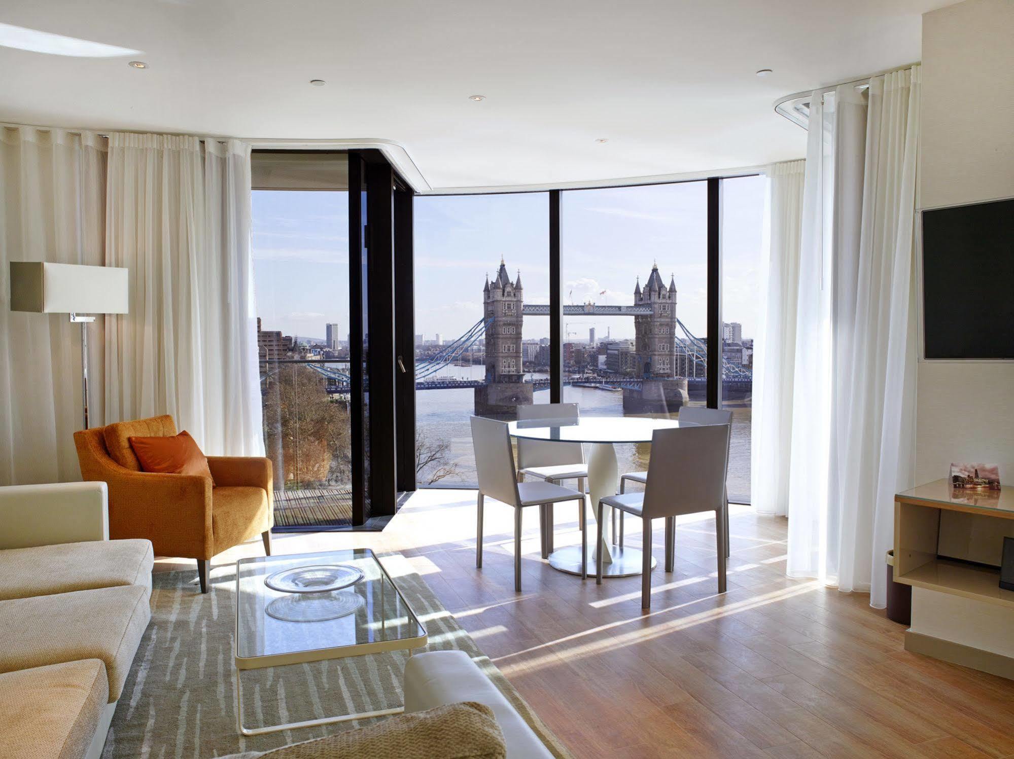 Cheval Three Quays At The Tower Of London Aparthotel Exterior foto